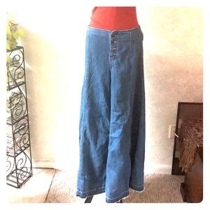 Bell bottom jeans